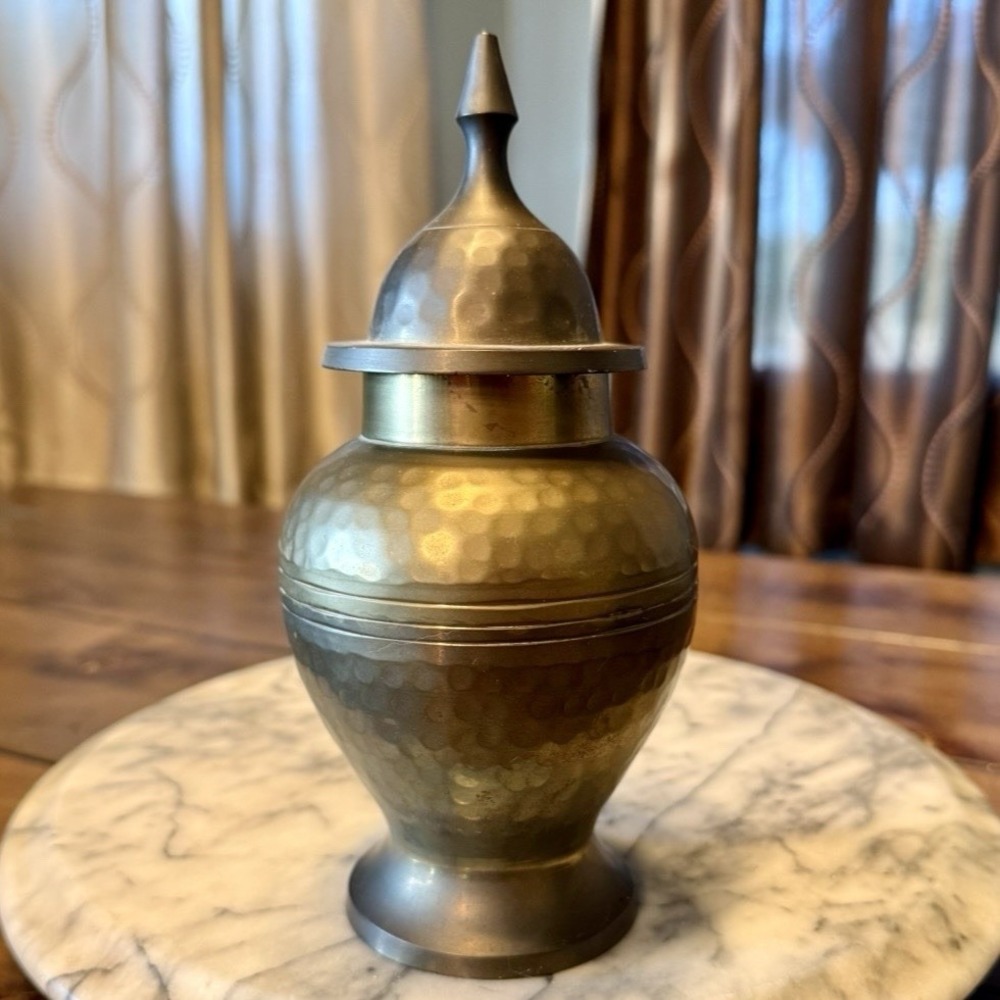 VTG 70s MCM Hammered India Brass Urn Finial Lid Ginger Jar Boho Patina Enesco